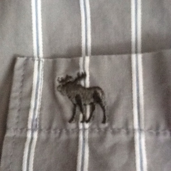Abercrombie & Fitch Gray and White Stripe Shirt XL - Picture 7 of 9